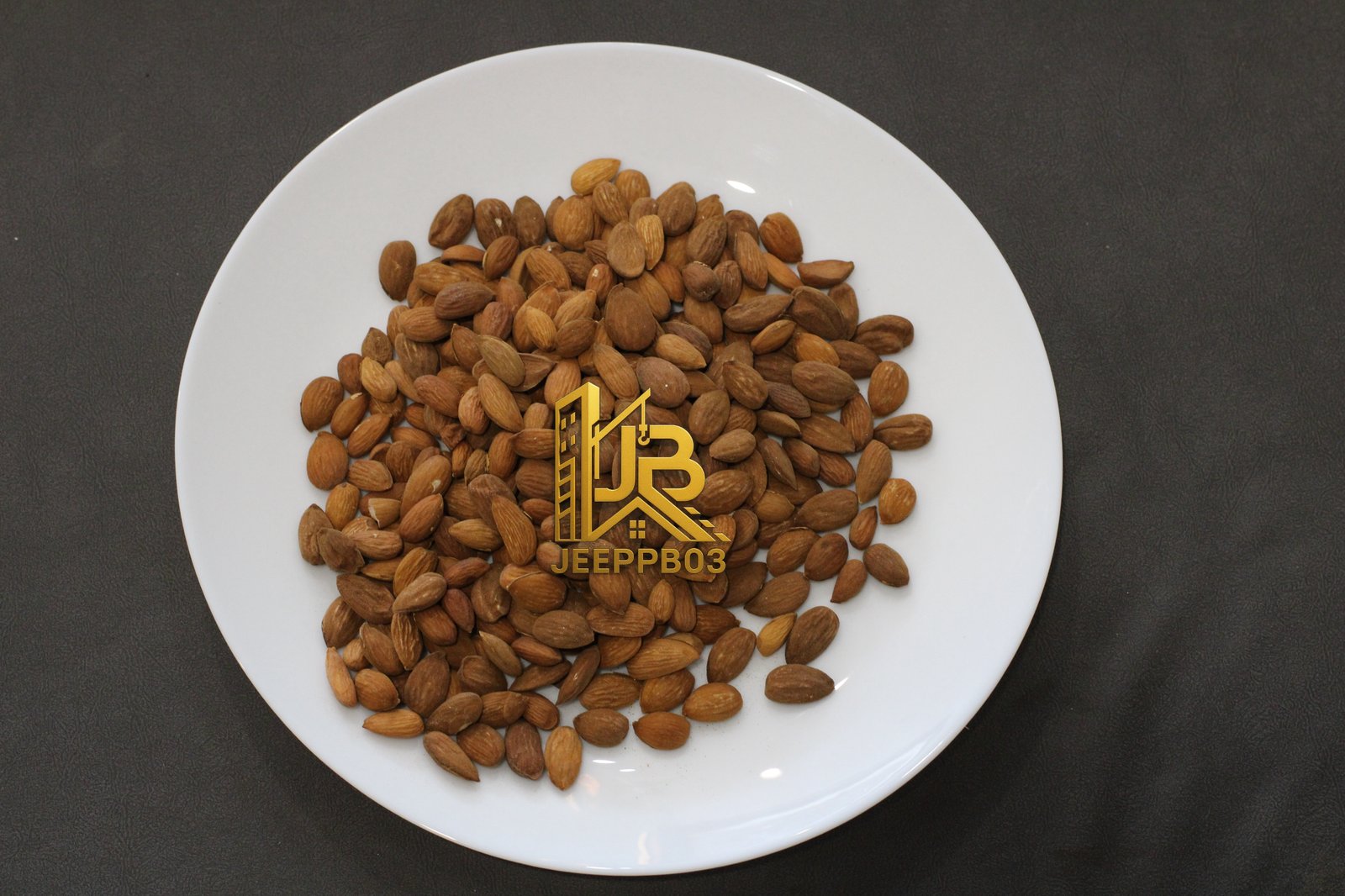 KASHMIRI MAMRA ALMONDS